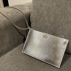 Kate spade silver metallic purse with chain